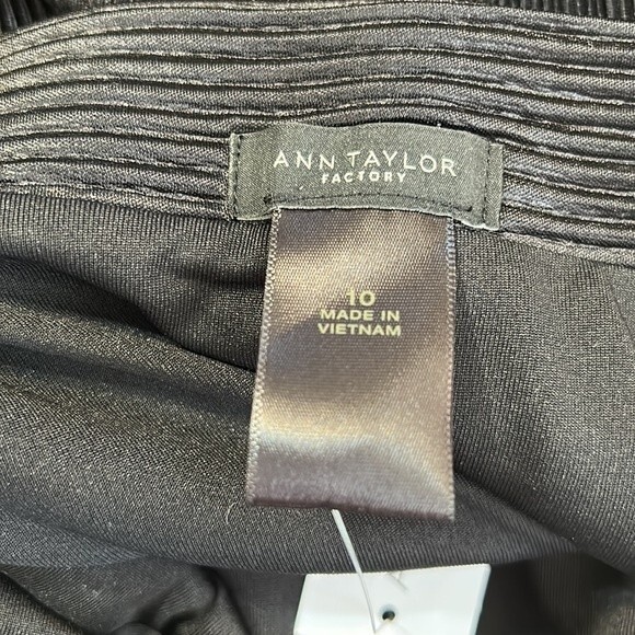 ANN TAYLOR NWT Size 10 Black Ribbed Lined Pull On Midi Skirt Stretch Slinky - Picture 5 of 8